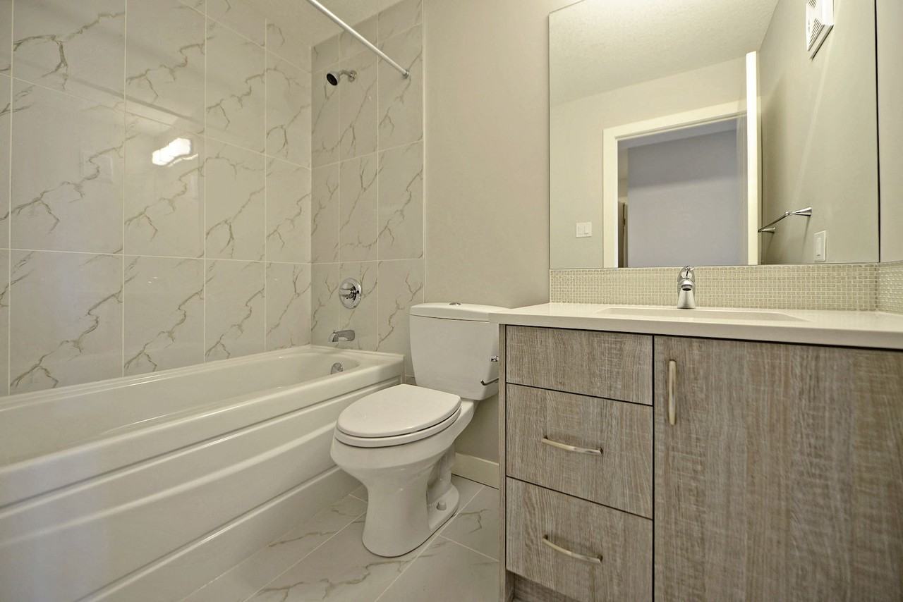 537 - 537 14th Ave Sw - Photo 4 of 29