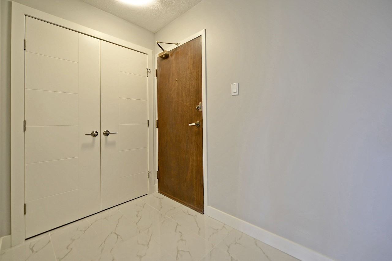 537 - 537 14th Ave Sw - Photo 6 of 29