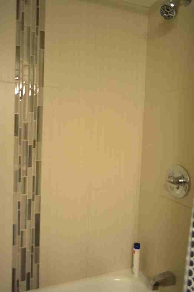 228 15 Ave Sw - Photo 7 of 11