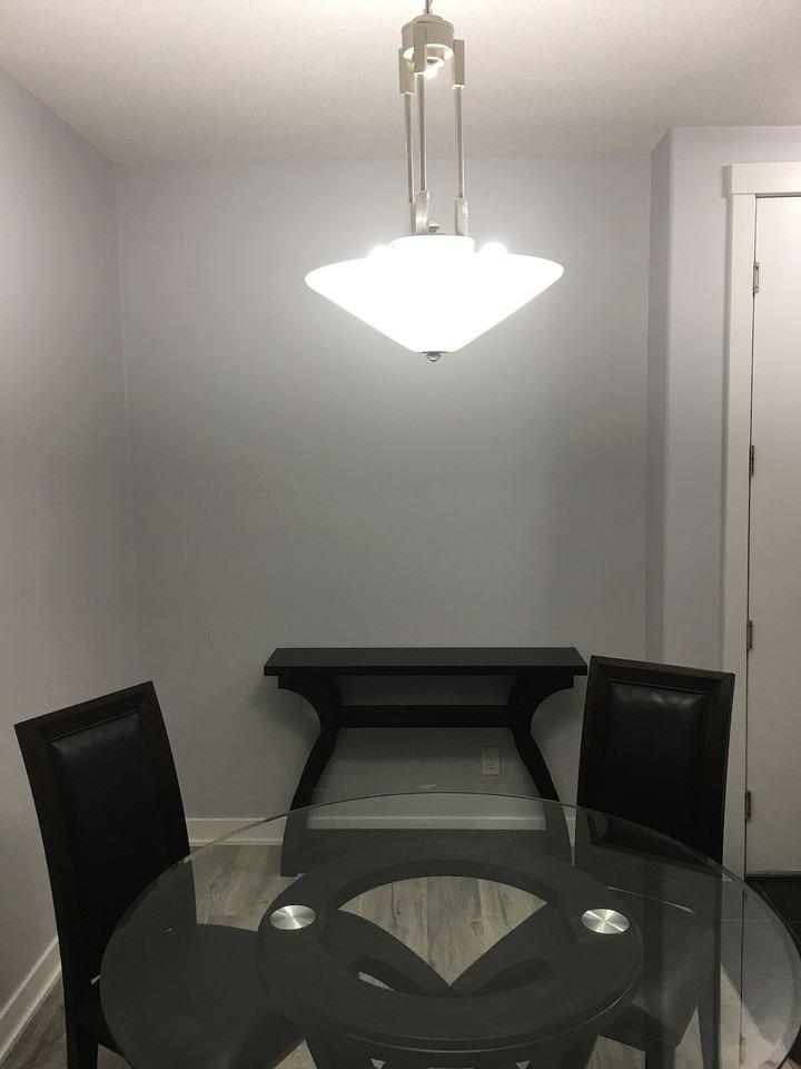 880 Centre Ave Ne - Photo 3 of 21
