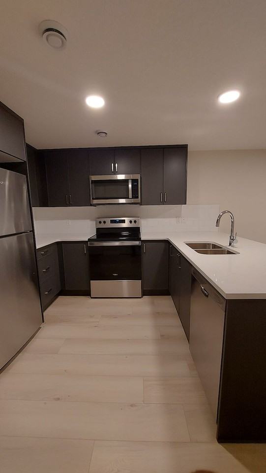 323 Belvedere Dr Se - Photo 4 of 14