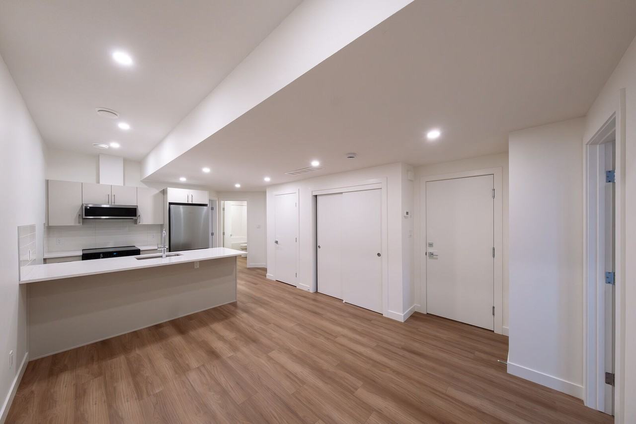9554 86 St Nw - Photo 4 of 12