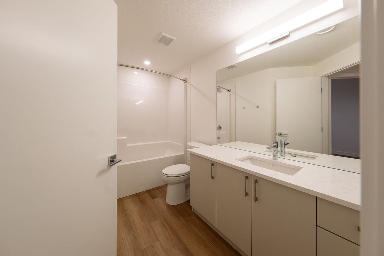 9554 86 St Nw - Photo 6 of 12