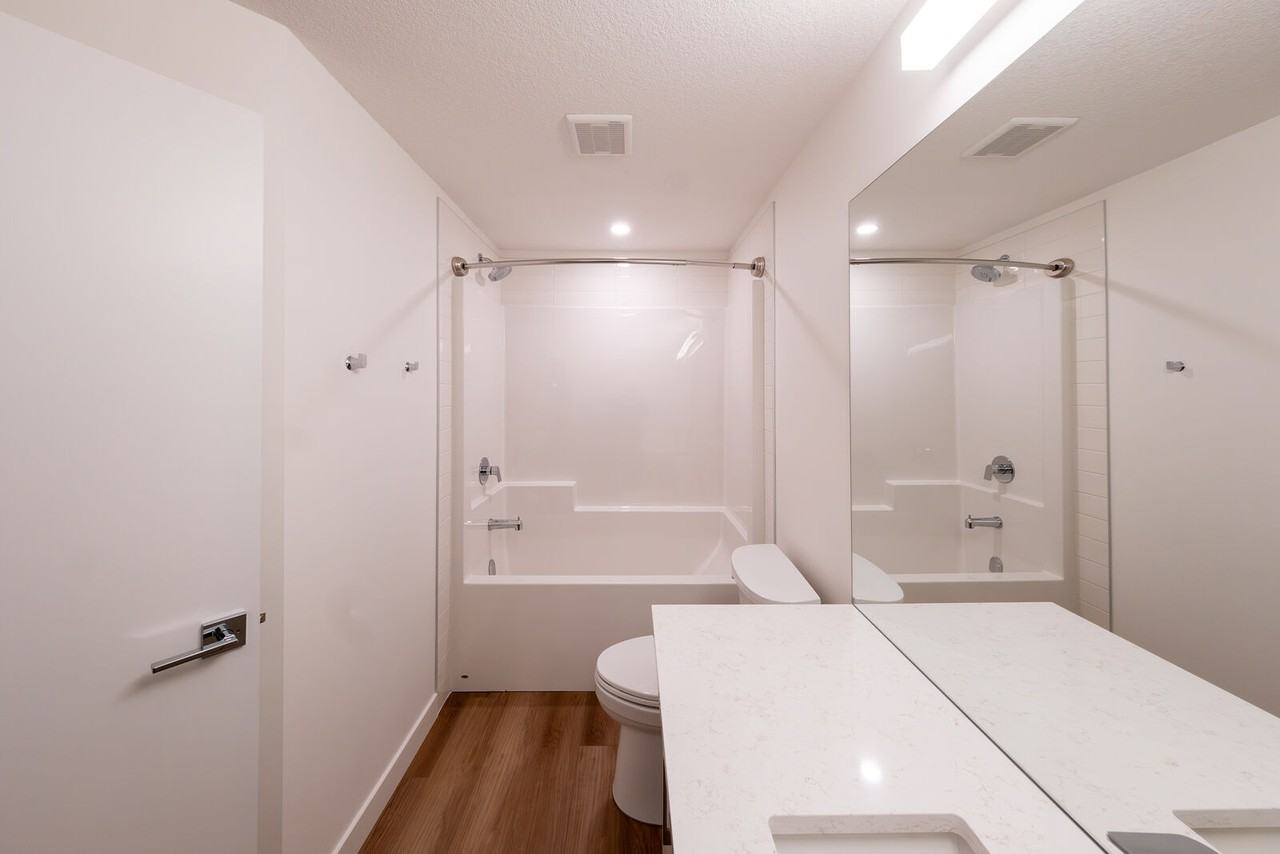 9554 86 St Nw - Photo 7 of 12