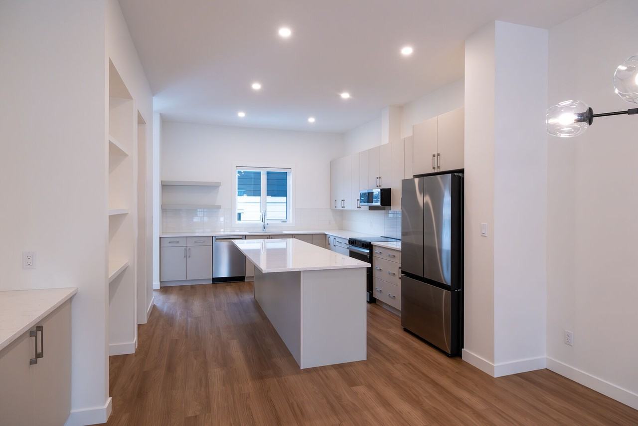 9554 - 9554 86 St Nw - Photo 5 of 22
