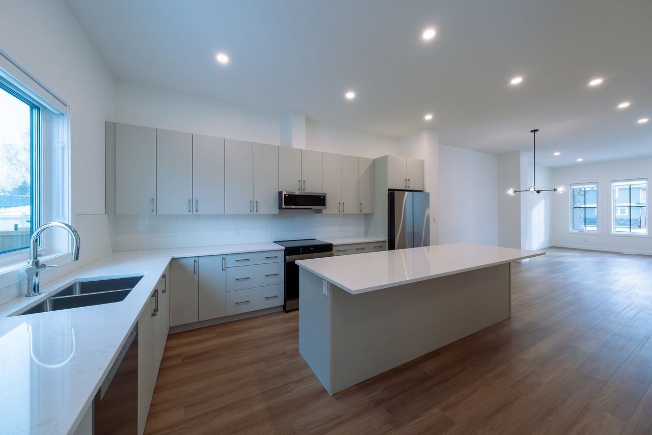 9554 - 9554 86 St Nw - Photo 7 of 22