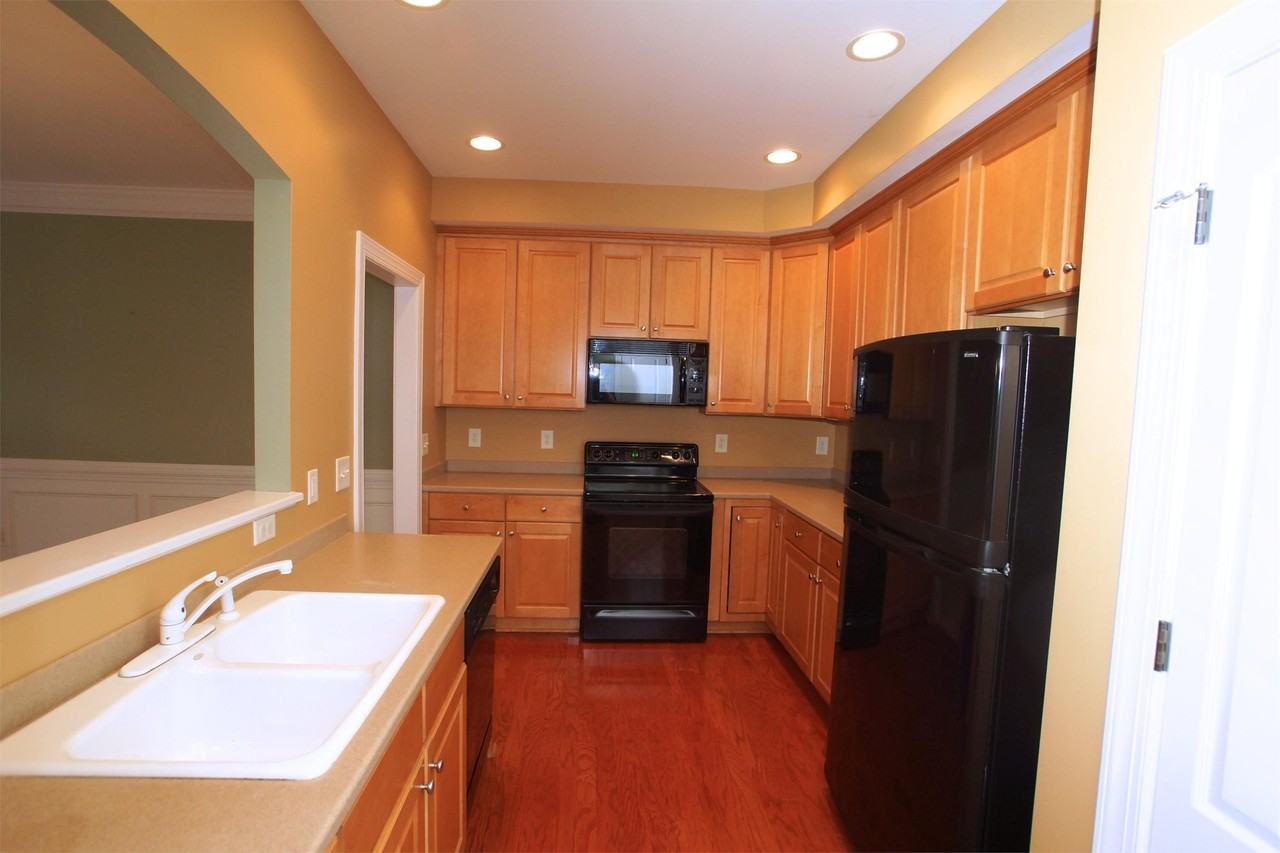 217 Anniston Ct #1 - Photo 5 of 50