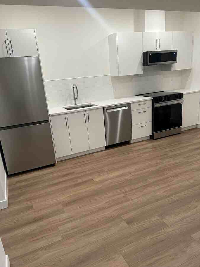 9265 Strathearn Dr Nw - Photo 3 of 8