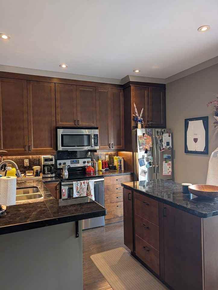 603 - 603 15 Ave Sw - Photo 2 of 24