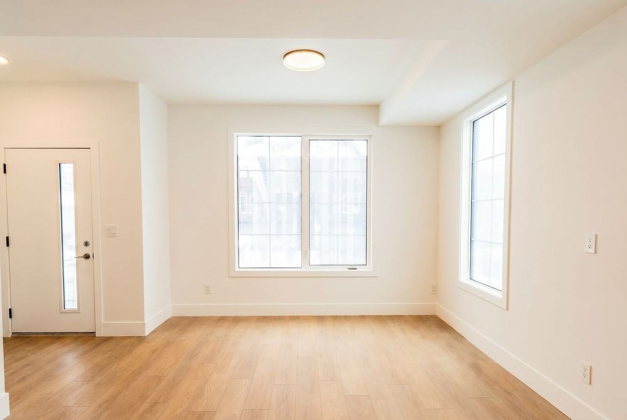 1735 - 1735 28 St Sw - Photo 6 of 12