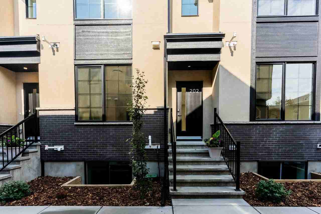 1400 - 104 - 1735 28 St Sw - Photo 7 of 12