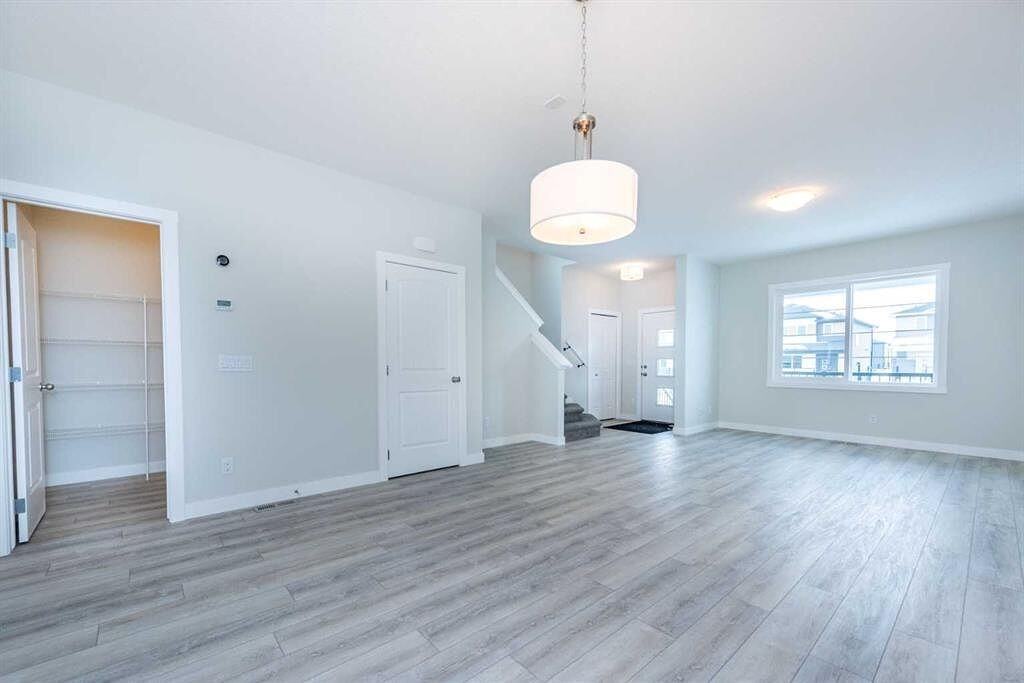 1816 Cornerstone Blvd Ne - Photo 3 of 22