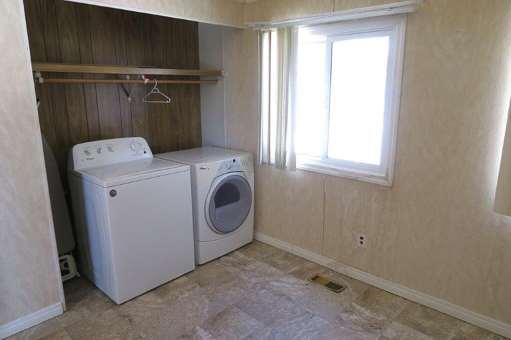 316 3rd St N - Photo 6 of 12