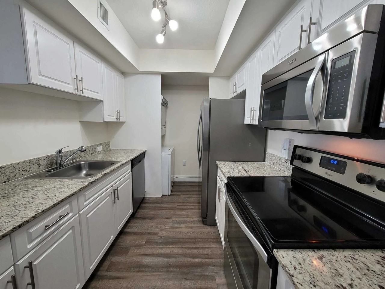 18335 Northwest 68th Avenue - Photo 3 of 9