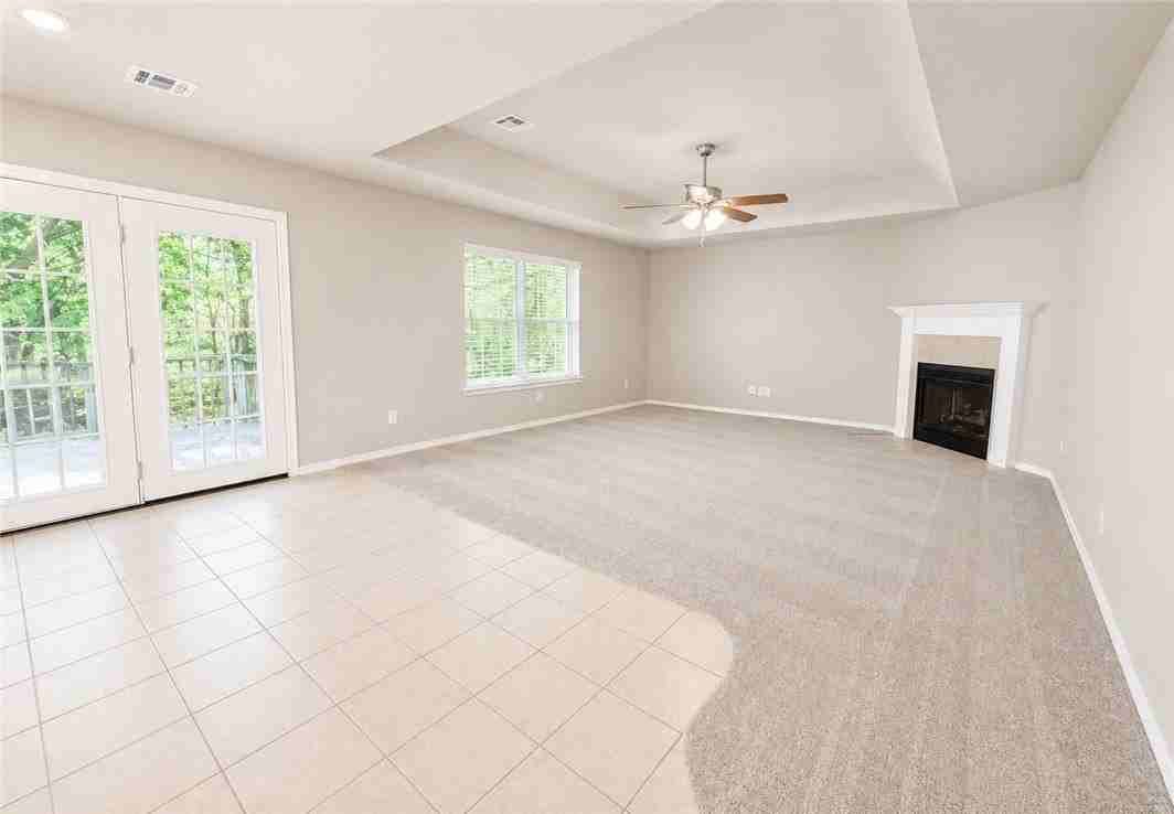 1 Mills Ln - Photo 7 of 16