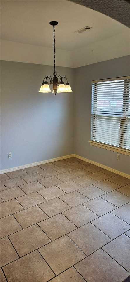 2641 N Villa Blvd - Photo 6 of 20