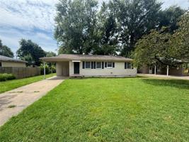 featured image of 2205 Dogwood Pl