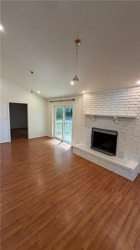 1841 N Seminole Ct - Photo 5 of 21
