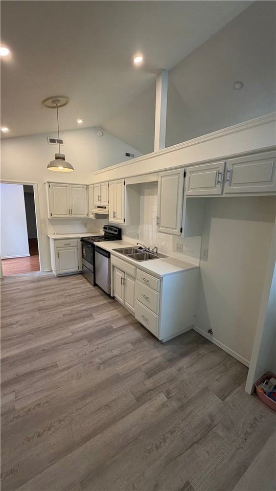 1841 N Seminole Ct - Photo 6 of 21