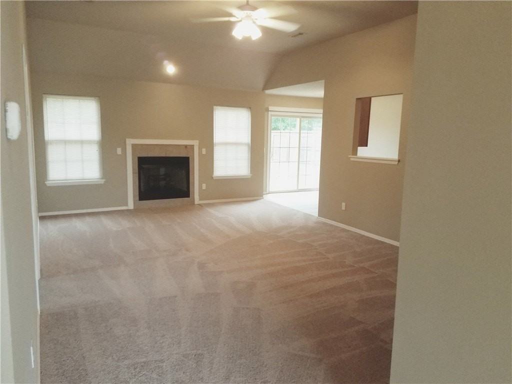 1260 Cordova St - Photo 3 of 3