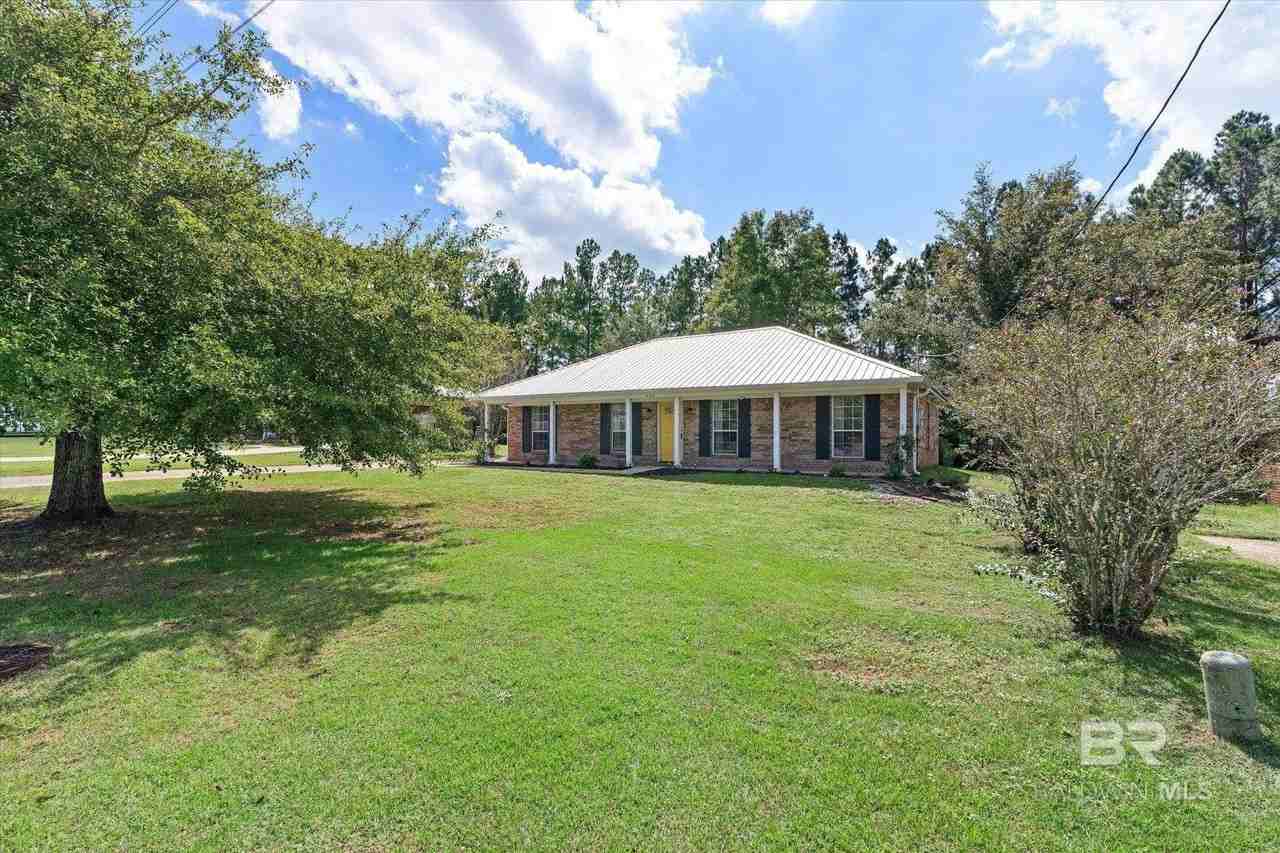 16216 Pointer Dr - Photo 2 of 20