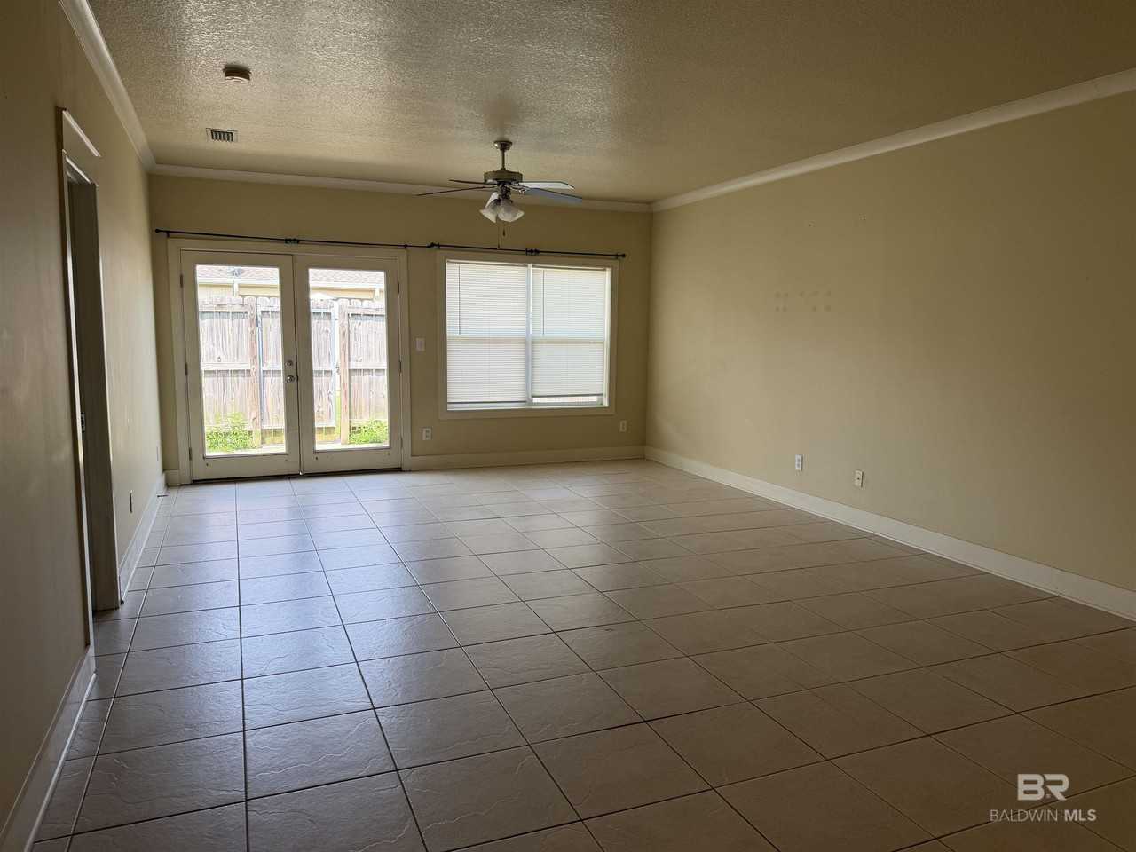 501 Cotton Creek Dr - Photo 3 of 19