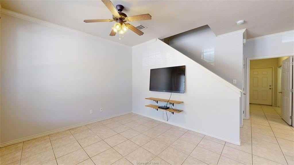 332 Forest Dr - Photo 4 of 42
