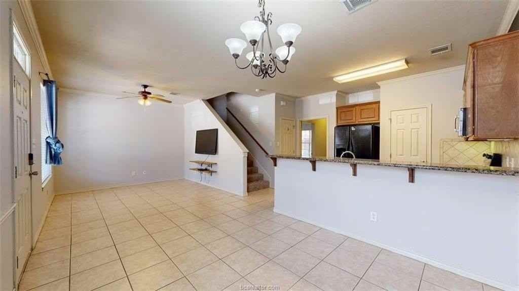 332 Forest Dr - Photo 6 of 42