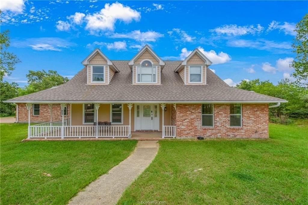 4597 Sandpiper Cv - Photo 2 of 27