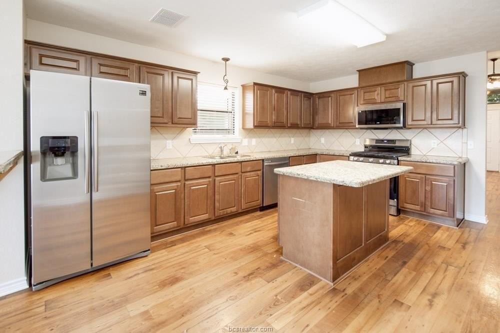914 Dove Landing Ave - Photo 7 of 30