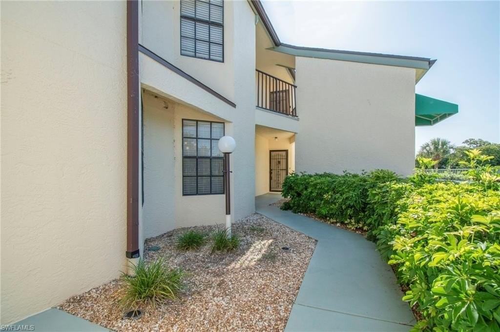 17210 Terraverde Cir #4 - Photo 4 of 39