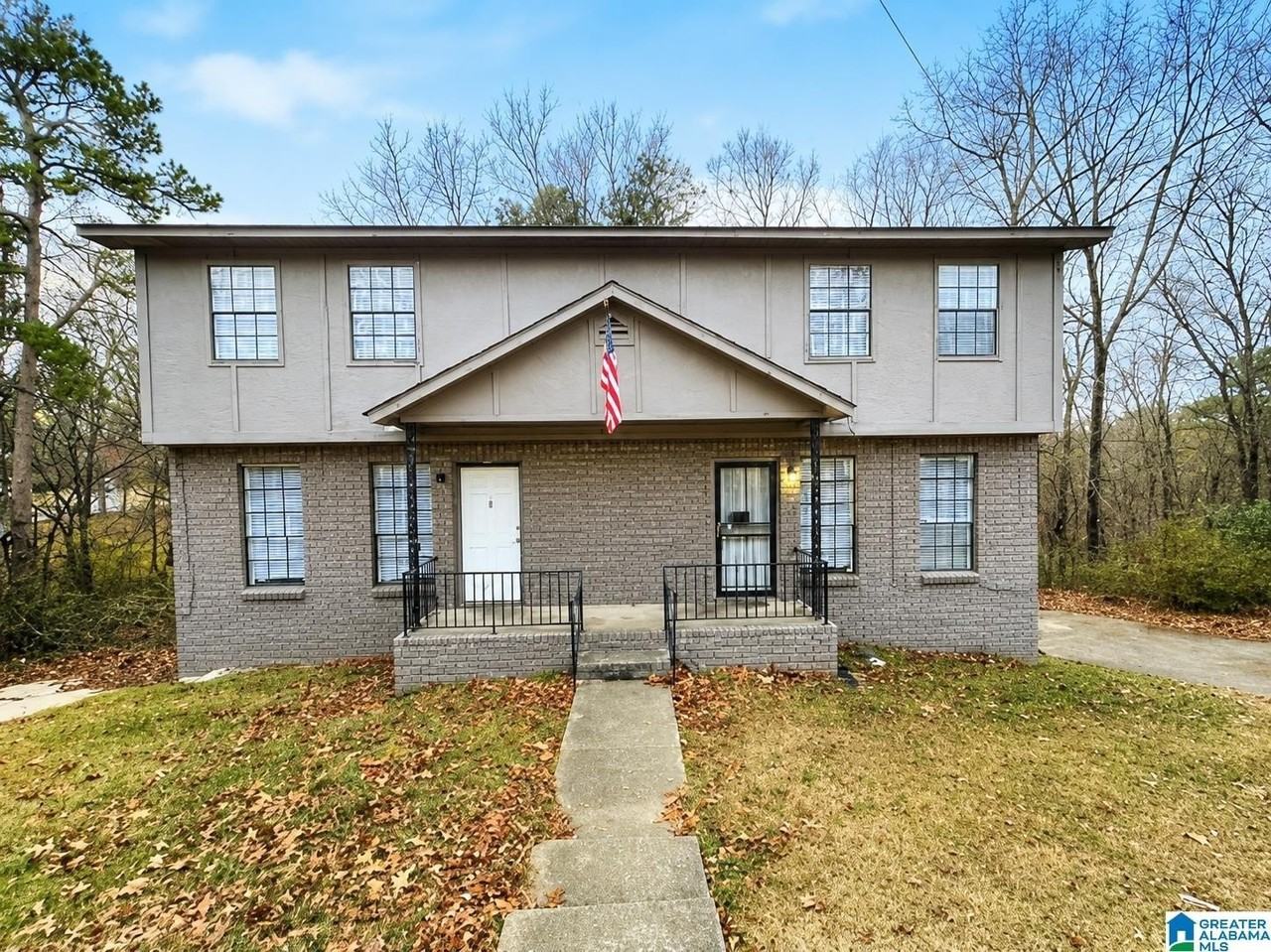 1715 6th Place Cir Nw - Photo 2 of 26