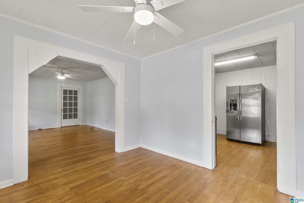 2217 Prince Ave - Photo 3 of 11