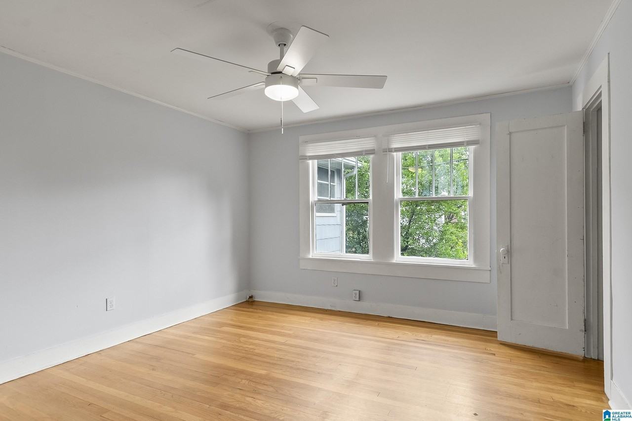 2217 Prince Ave - Photo 7 of 11