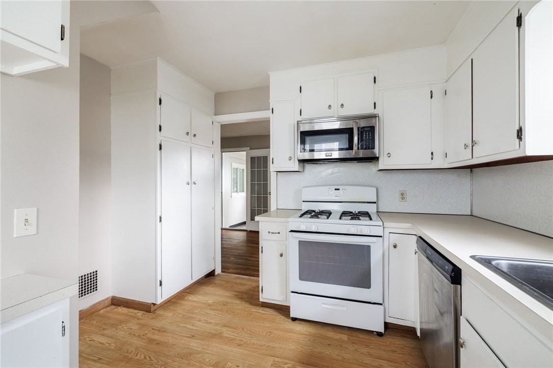 1619 South Ave - Photo 6 of 31