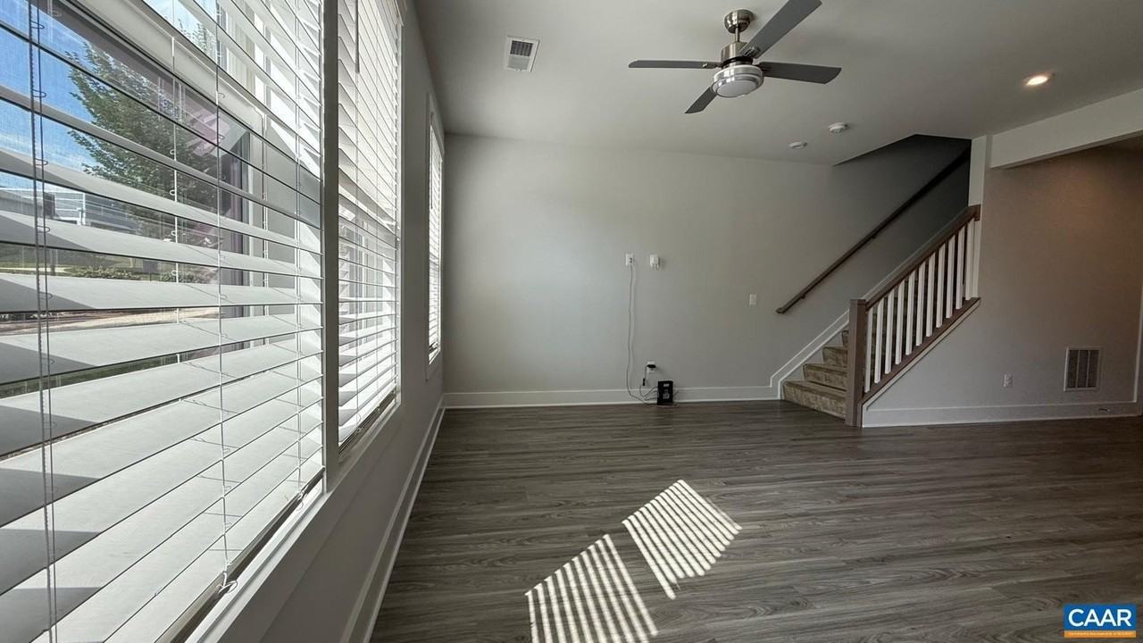 608 Noush Ct #A - Photo 3 of 34