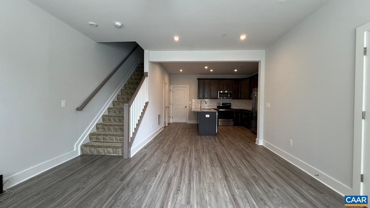 608 Noush Ct #A - Photo 4 of 34