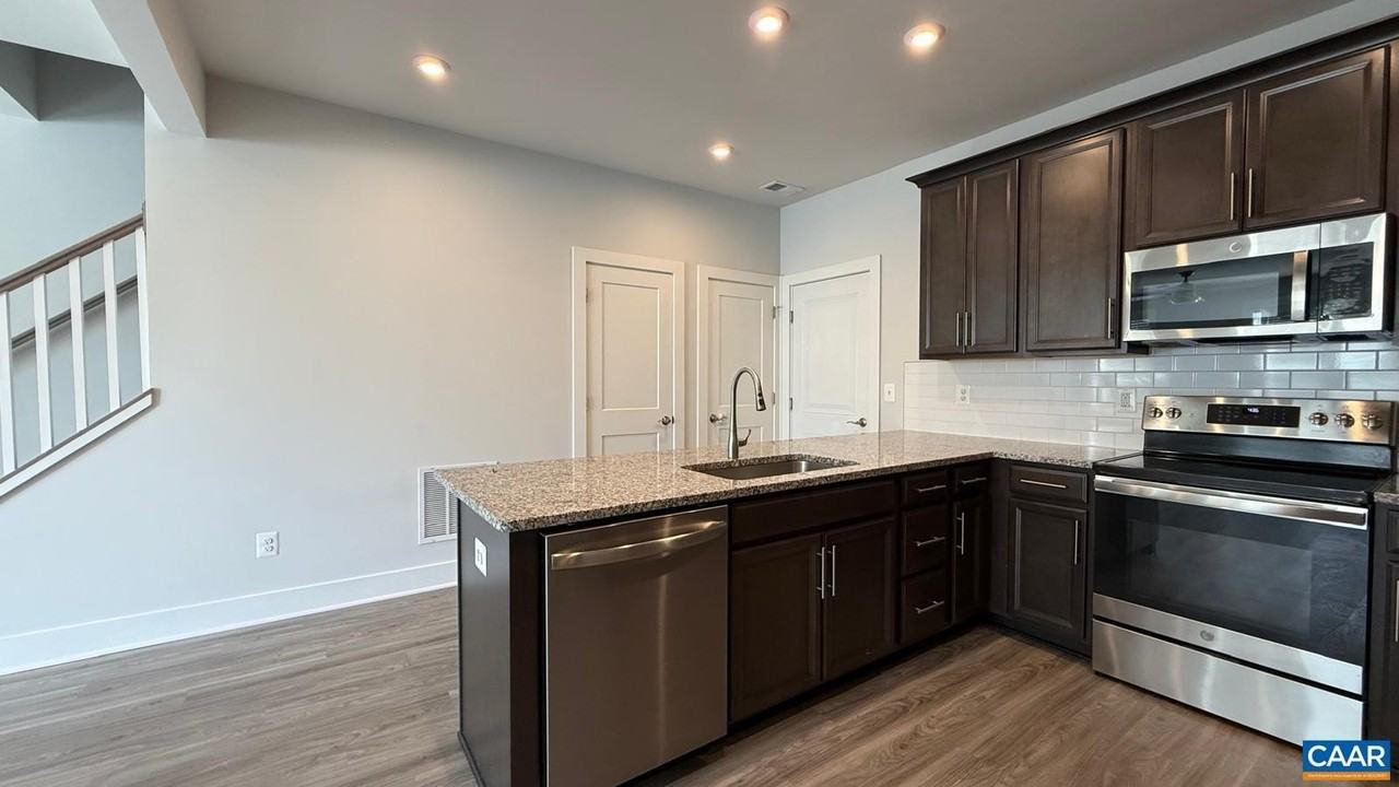 608 Noush Ct #A - Photo 7 of 34