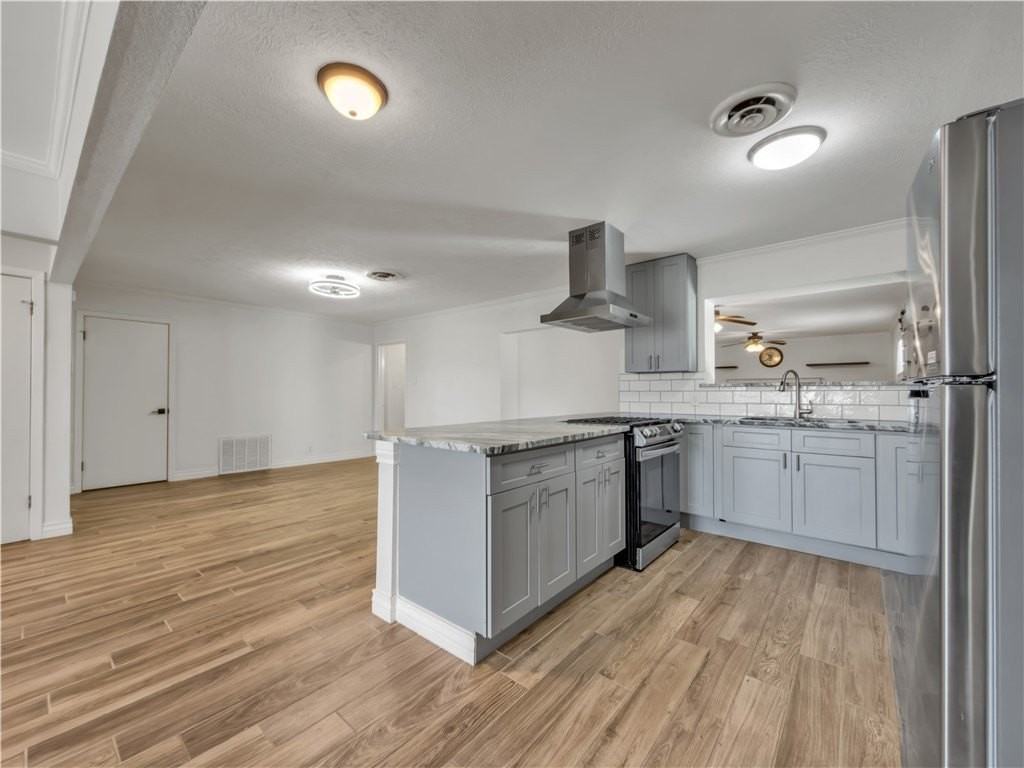 853 Belmeade Dr - Photo 6 of 31