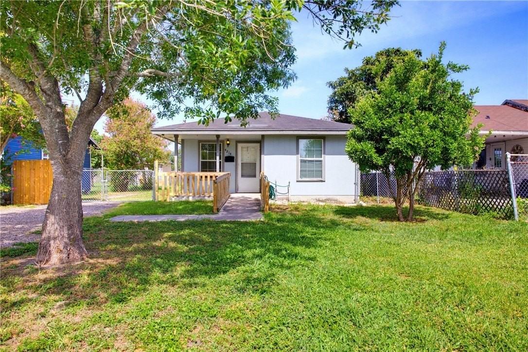 4214 Barrera Dr - Photo 2 of 14