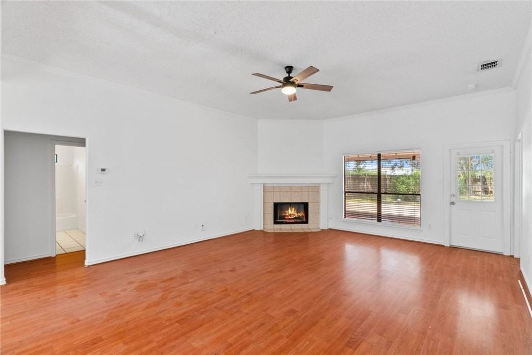 6234 Jessica Dr - Photo 5 of 20