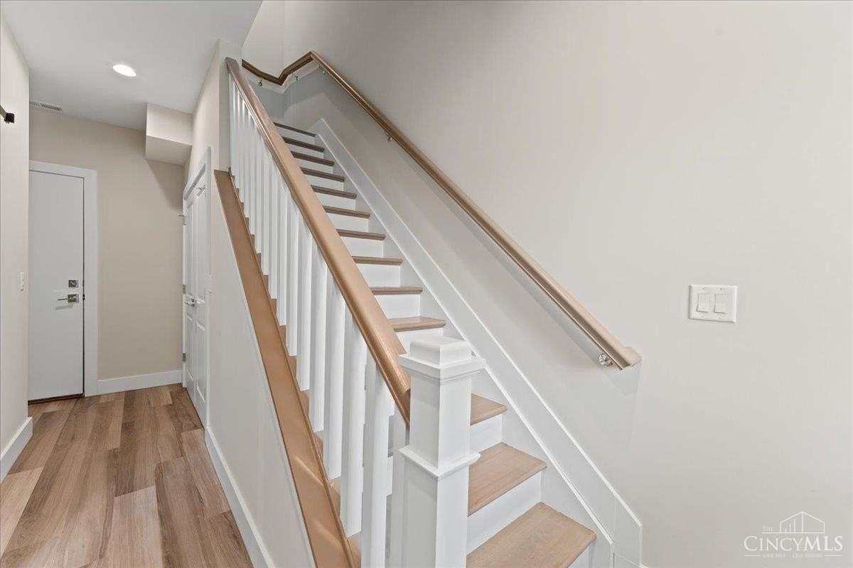 3906 Edwards Rd #B - Photo 5 of 29