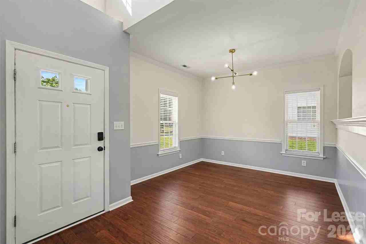 9231 Mitchell Glen Dr - Photo 4 of 27