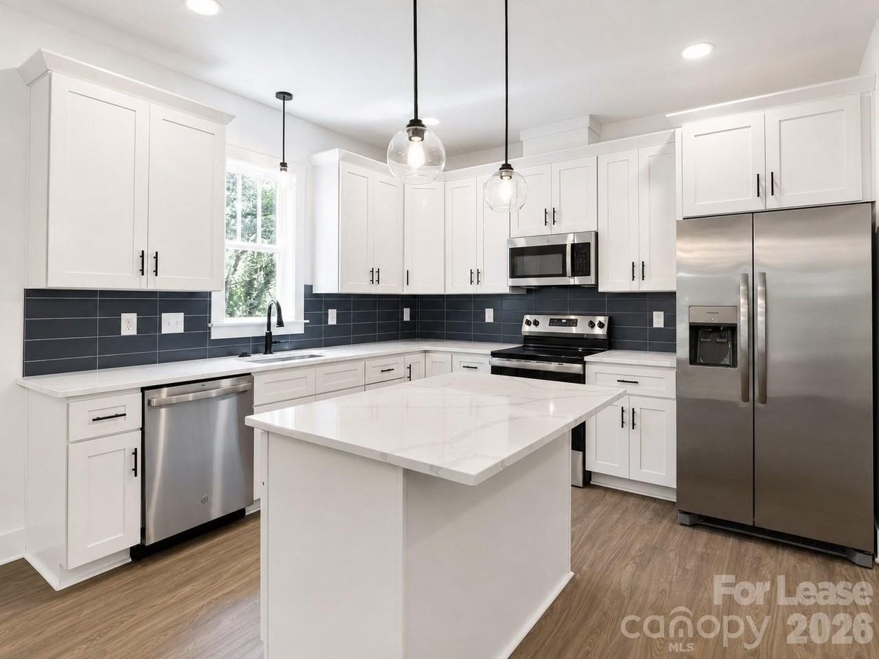 216 E Phifer St - Photo 6 of 21