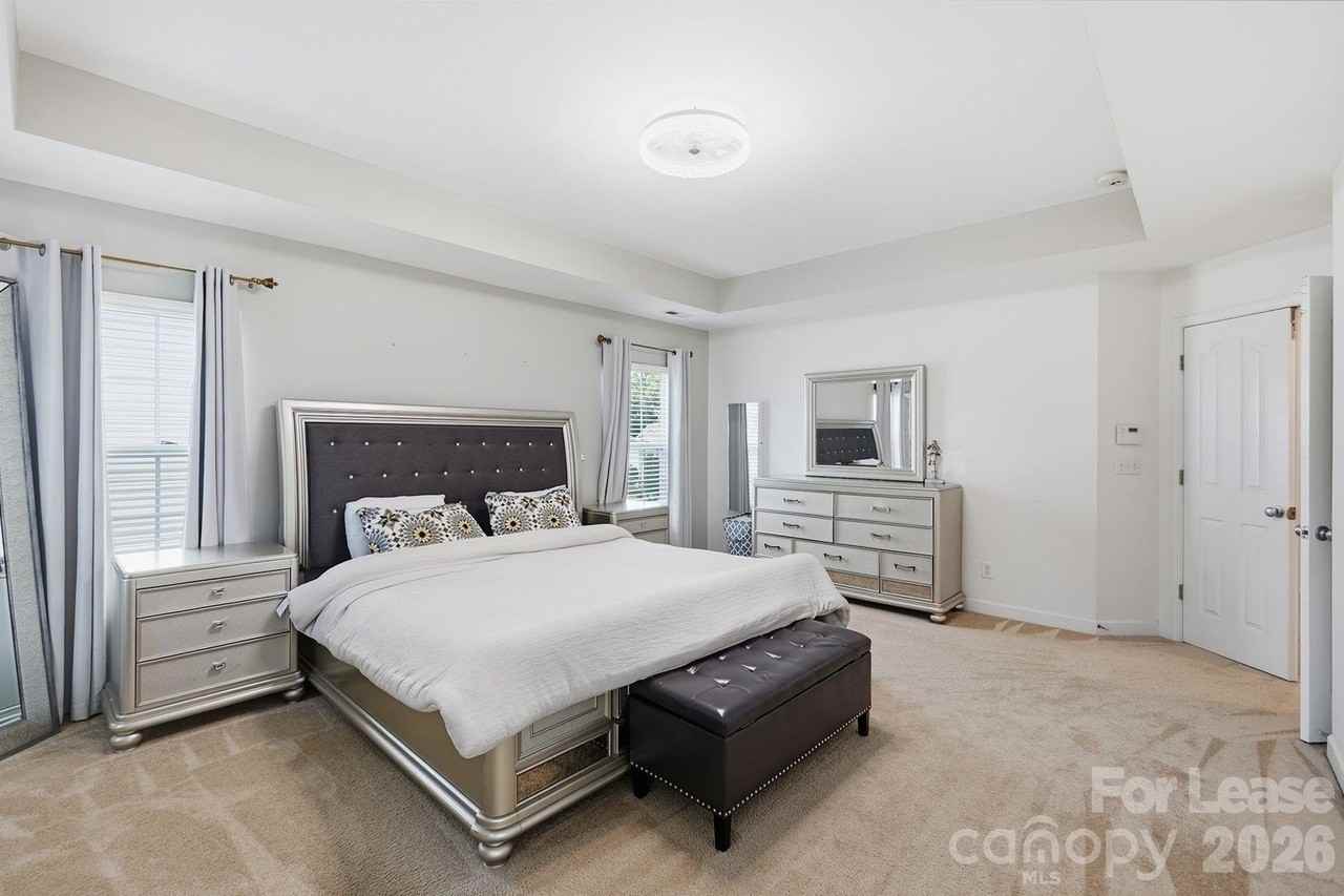 8120 Madrigal Ct - Photo 5 of 48