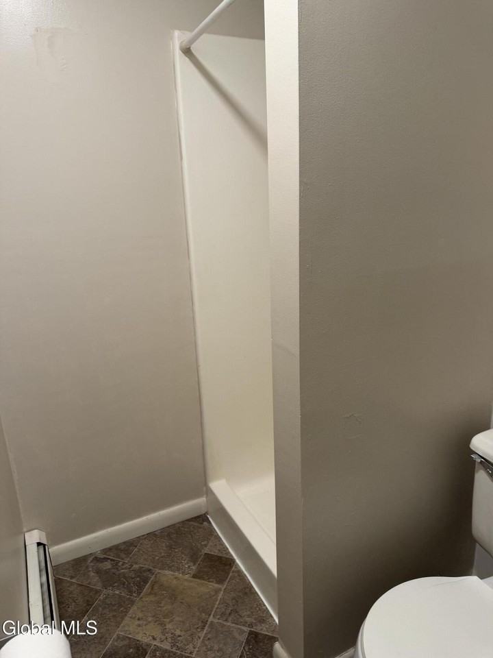 132 Broad St #4 - Photo 7 of 7