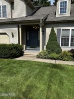 featured image of 27 Secretariat Ln