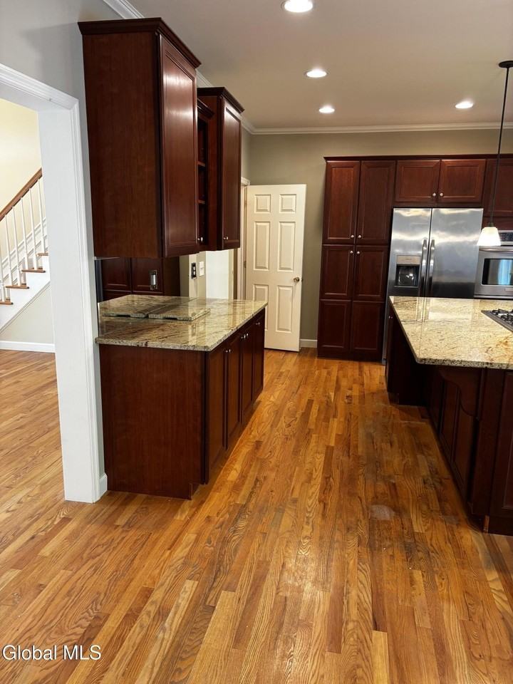 27 Secretariat Ln - Photo 3 of 16