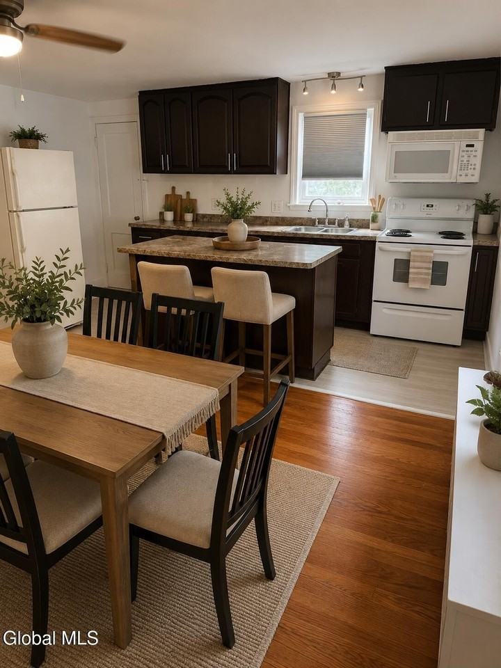 52 Euclid Ave - Photo 3 of 11