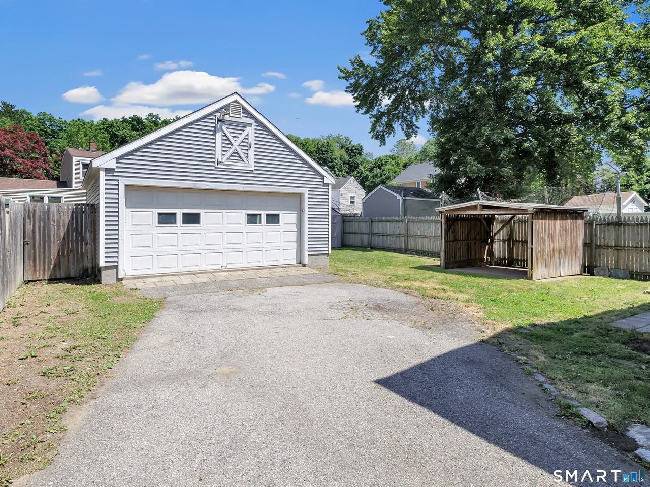 41 Frisbie St - Photo 2 of 23